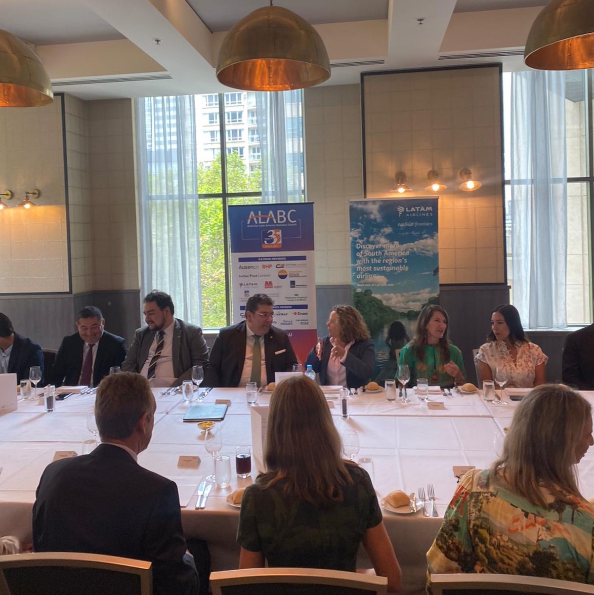 Embajador de Colombia dialogó sobre oportunidades de negocios bilaterales con el equipo directivo del Australia Latin America Business Council - ALABC