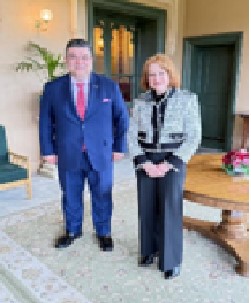 Colombia refuerza su compromiso ambiental en la 44ª Reunión de la CCAMLR en Hobart y fortalece vínculos en Tasmania