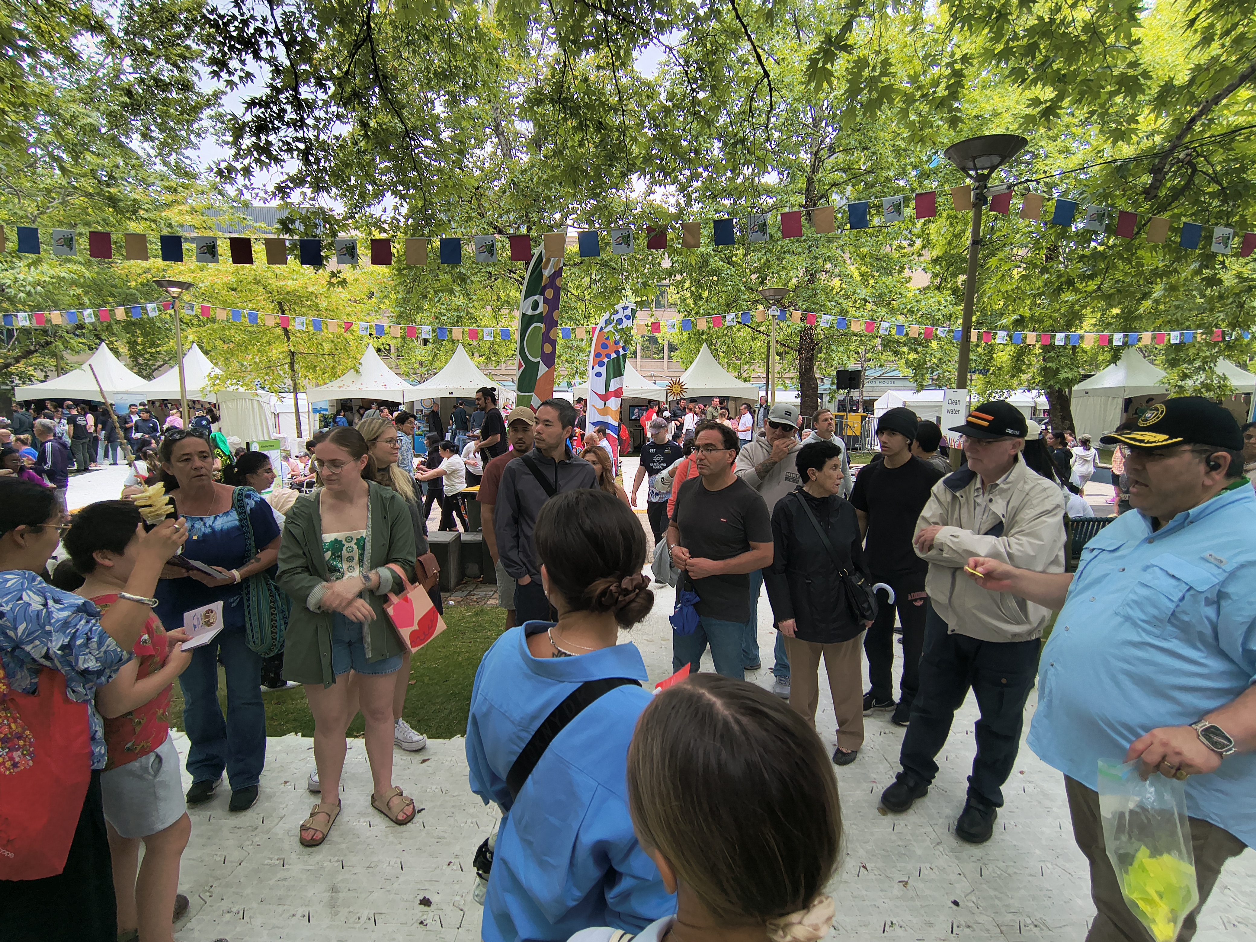Colombia fortalece su presencia cultural y diplomática en el Festival Nacional Multicultural de Canberra 