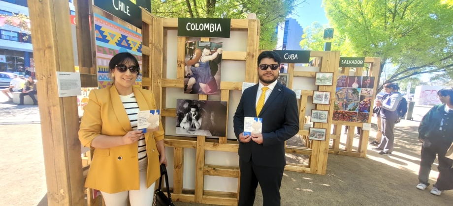 La embajada de Colombia rindió homenaje póstumo al maestro Fernando Botero en la galería a cielo abierto de la plaza latinoamericana de Canberra