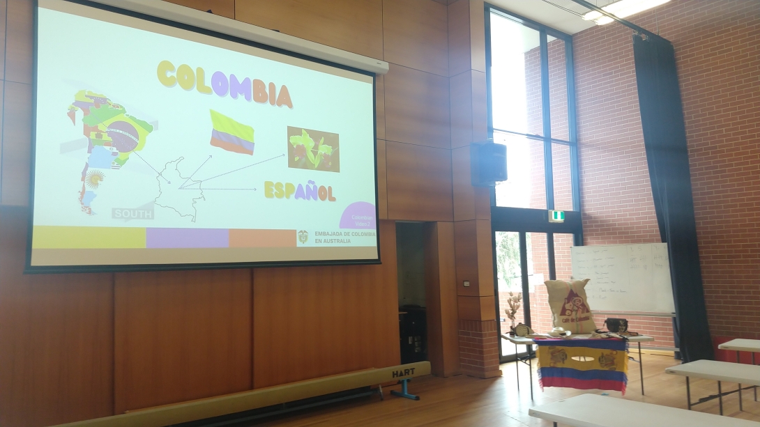 La Embajada de Colombia en Australia, en asocio con otras embajadas hispanoamericanas, participó del primer “Hispanic Day” en el Radford College de la ciudad de Canberra